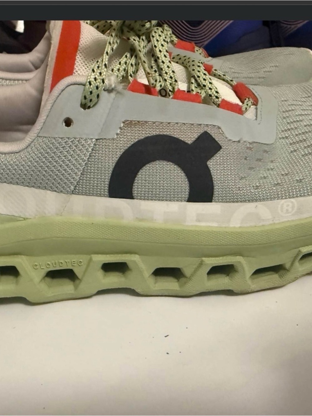 Women’s Lightweight Athletic Sneakers - Light Gray & Lime